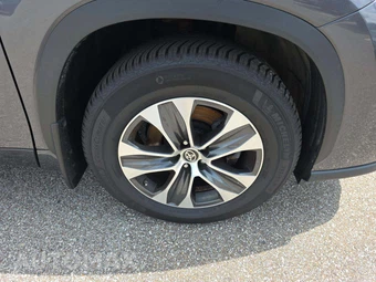 2021 Toyota Highlander XLE – miniatura 22