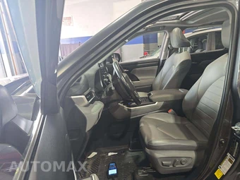 2021 Toyota Highlander XLE - miniatura 6