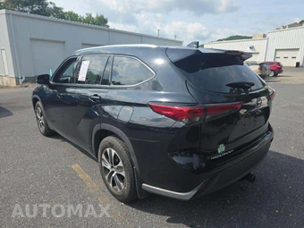 2021 Toyota Highlander XLE – miniatura 2