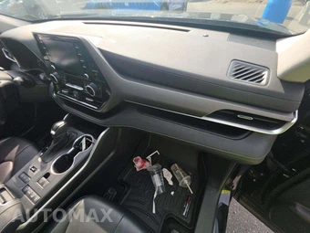 2021 Toyota Highlander XLE – miniatura 20