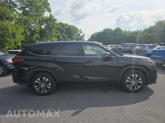 2021 Toyota Highlander XLE – miniatura 4