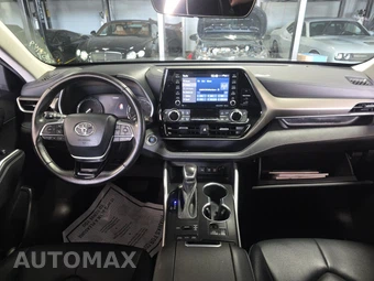2021 Toyota Highlander XLE – miniatura 11