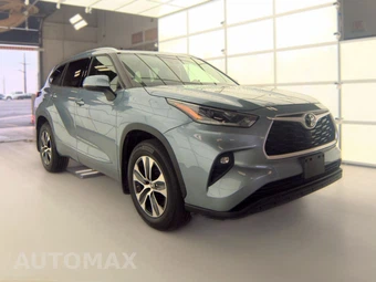2021 Toyota Highlander XLE – miniatura 3