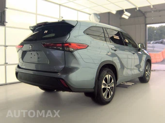 2021 Toyota Highlander XLE – miniatura 4