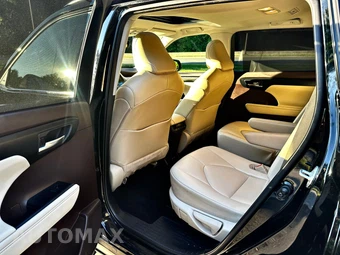 2021 Toyota Highlander XLE - miniatura 23