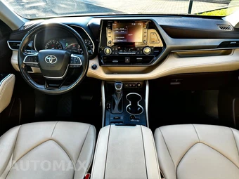 2021 Toyota Highlander XLE - miniatura 31