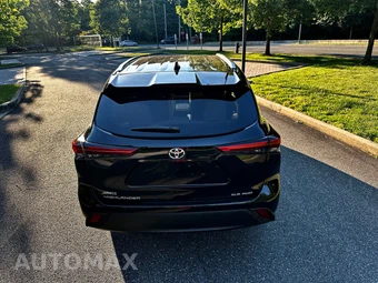 2021 Toyota Highlander XLE - miniatura 8