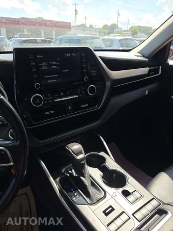 2021 Toyota Highlander XLE - miniatura 10