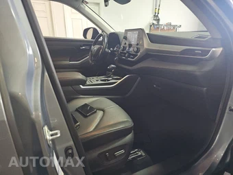 2021 Toyota Highlander XLE - miniatura 8