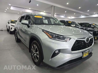 2021 Toyota Highlander XLE - miniatura 4