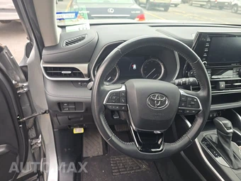 2021 Toyota Highlander XLE - miniatura 10