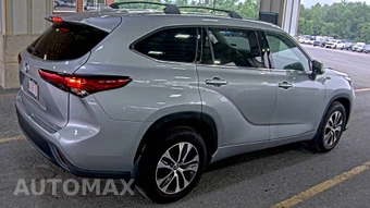 2021 Toyota Highlander XLE - miniatura 4