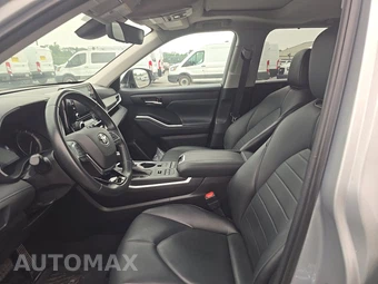 2021 Toyota Highlander XLE - miniatura 7