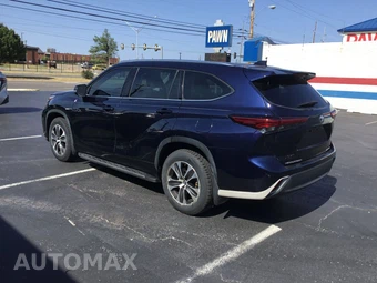 2021 Toyota Highlander XLE - miniatura 4