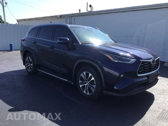 2021 Toyota Highlander XLE - miniatura 8