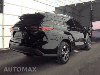 2021 Toyota Highlander XLE – miniatura 4