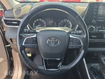 2021 Toyota Highlander XLE - miniatura 10