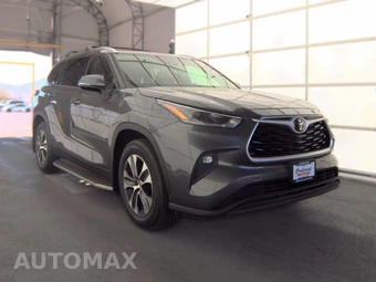 2021 Toyota Highlander XLE - miniatura 3