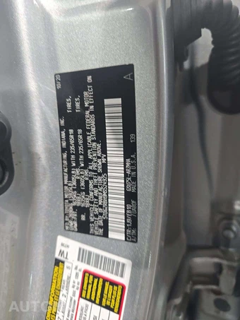 2021 Toyota Highlander XLE - miniatura 5