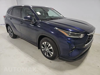 2021 Toyota Highlander XLE - miniatura 3