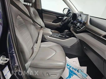 2021 Toyota Highlander XLE - miniatura 8
