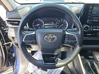 2021 Toyota Highlander XLE – miniatura 10