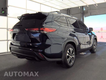 2021 Toyota Highlander XLE – miniatura 4