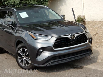 2021 Toyota Highlander XLE - miniatura 2