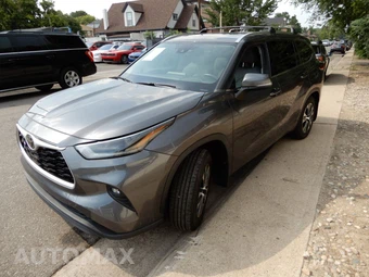 2021 Toyota Highlander XLE - miniatura 8
