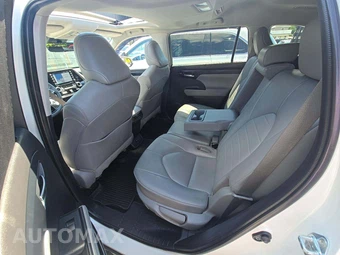 2021 Toyota Highlander XLE – miniatura 13
