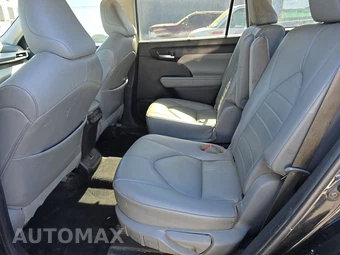 2021 Toyota Highlander XLE – miniatura 13