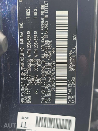2021 Toyota Highlander XLE - miniatura 2