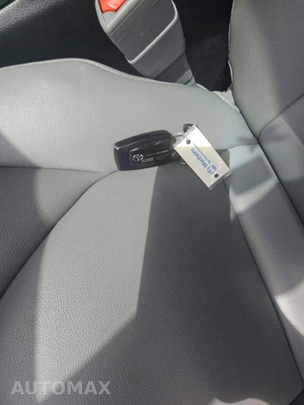 2021 Toyota Highlander XLE - miniatura 5
