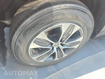 2021 Toyota Highlander XLE – miniatura 10
