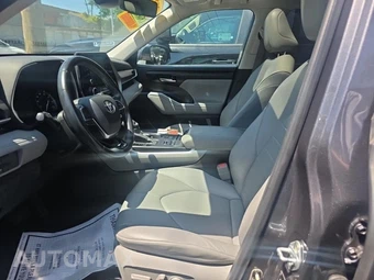 2021 Toyota Highlander XLE – miniatura 13