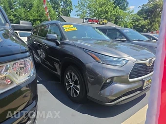 2021 Toyota Highlander XLE – miniatura 3