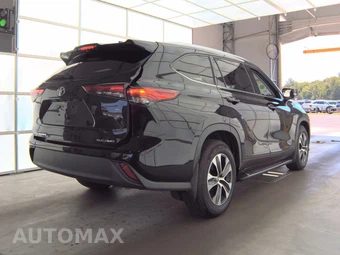 2021 Toyota Highlander XLE - miniatura 5