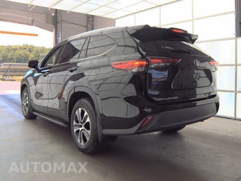 2021 Toyota Highlander XLE - miniatura 8