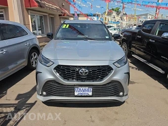 2021 Toyota Highlander XSE - miniatura 2