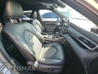 2021 Toyota Highlander XSE - miniatura 8