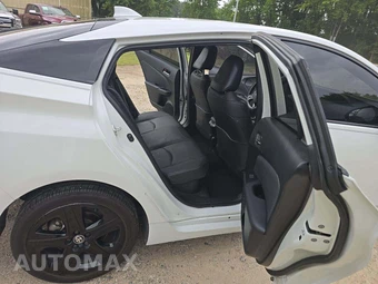 2021 Toyota Prius 20th Anniversary Edition - miniatura 13