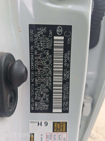 2021 Toyota Prius 20th Anniversary Edition - miniatura 2