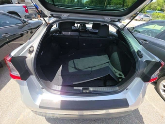 2021 Toyota Prius LE – miniatura 14