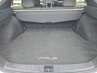 2021 Toyota Prius LE – miniatura 16