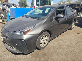 2021 Toyota Prius LE