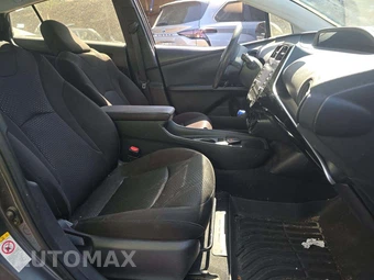 2021 Toyota Prius LE - miniatura 18