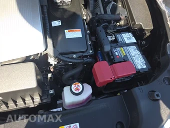 2021 Toyota Prius LE - miniatura 22