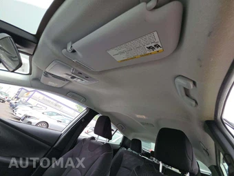 2021 Toyota Prius Prime LE – miniatura 11