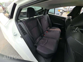 2021 Toyota Prius Prime LE – miniatura 16