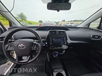 2021 Toyota Prius Prime LE - miniatura 11